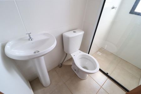 Apartamento para alugar com 55m², 2 quartos e 1 vagaBanheiro Social