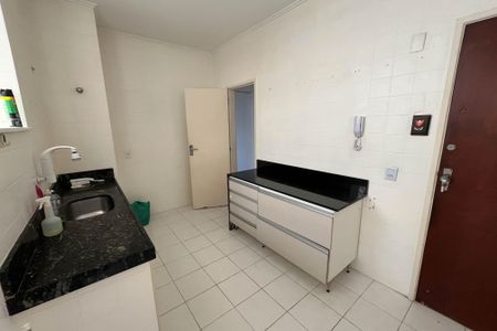 Apartamento à venda com 80m², 3 quartos e 2 vagas Apartamento à venda com 80m², 3 quartos e 2 vagasCozinha