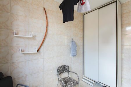 Apartamento à venda com 70m², 2 quartos e 1 vagaÁrea de Serviço