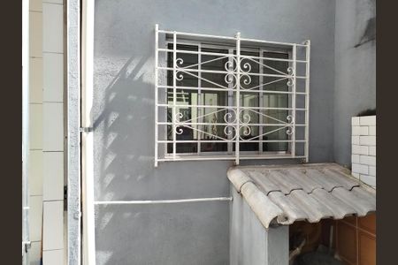 Casa à venda com 100m², 2 quartos e sem vagaQuintal