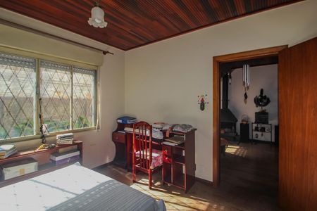 Casa à venda com 250m², 3 quartos e 2 vagas Casa à venda com 250m², 3 quartos e 2 vagasQuarto 3
