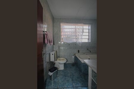 Casa à venda com 250m², 3 quartos e 2 vagas Casa à venda com 250m², 3 quartos e 2 vagasBanheiro da Suíte
