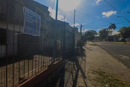 Casa à venda com 250m², 3 quartos e 2 vagas Casa à venda com 250m², 3 quartos e 2 vagasPlaca