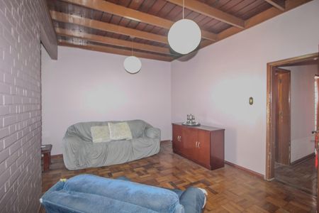Casa à venda com 250m², 3 quartos e 2 vagas Casa à venda com 250m², 3 quartos e 2 vagasSala