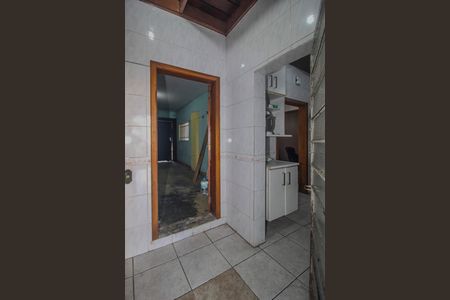 Casa à venda com 250m², 3 quartos e 2 vagas Casa à venda com 250m², 3 quartos e 2 vagasÁrea de Serviço