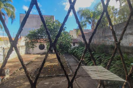 Casa à venda com 250m², 3 quartos e 2 vagas Casa à venda com 250m², 3 quartos e 2 vagasVista