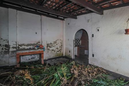 Casa à venda com 250m², 3 quartos e 2 vagas Casa à venda com 250m², 3 quartos e 2 vagasChurrasqueira