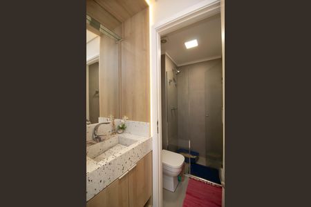 Apartamento à venda com 68m², 3 quartos e 2 vagasBanheiro- Social