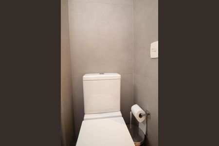 Apartamento à venda com 68m², 3 quartos e 2 vagasBanheiro da Suíte