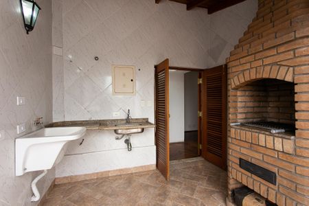 Apartamento à venda com 115m², 3 quartos e 2 vagasChurrasqueira