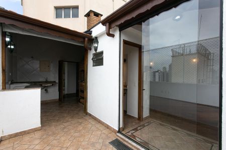 Apartamento à venda com 115m², 3 quartos e 2 vagasChurrasqueira