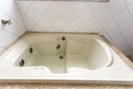 Apartamento à venda com 115m², 3 quartos e 2 vagasBanheiro da Suíte