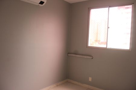 Quarto 2 de apartamento para alugar com 2 quartos, 44m² em Setor Negrão de Lima, Goiânia