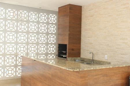 Apartamento para alugar com 44m², 2 quartos e 1 vagaÁrea comum - Churrasqueira