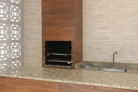 Apartamento para alugar com 44m², 2 quartos e 1 vagaÁrea comum - Churrasqueira