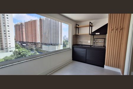 Apartamento para alugar com 117m², 3 quartos e 2 vagas Apartamento para alugar com 117m², 3 quartos e 2 vagasVaranda