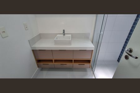 Apartamento para alugar com 117m², 3 quartos e 2 vagas Apartamento para alugar com 117m², 3 quartos e 2 vagasBanheiro Suíte 2