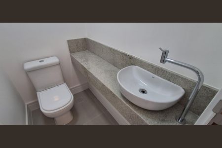 Apartamento para alugar com 117m², 3 quartos e 2 vagas Apartamento para alugar com 117m², 3 quartos e 2 vagasLavabo