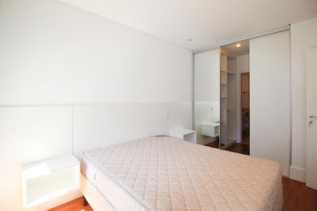 Apartamento para alugar com 62m², 1 quarto e 2 vagasSuíte 