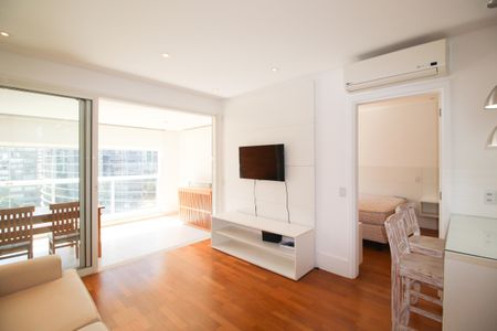 Apartamento para alugar com 62m², 1 quarto e 2 vagasSala