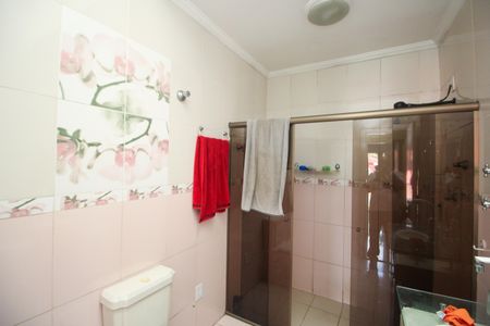Casa à venda com 177m², 4 quartos e 3 vagasBanheiro