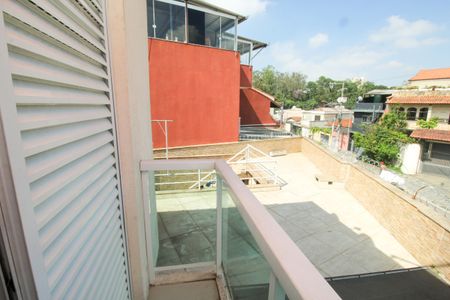 Casa à venda com 177m², 4 quartos e 3 vagasVaranda do Quarto 2