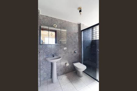 Apartamento para alugar com 133m², 3 quartos e 2 vagas Apartamento para alugar com 133m², 3 quartos e 2 vagasBanheiro da Suite
