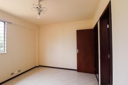 Apartamento para alugar com 133m², 3 quartos e 2 vagas Apartamento para alugar com 133m², 3 quartos e 2 vagasQuarto 3 Suite