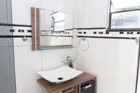 Casa para alugar com 200m², 3 quartos e 2 vagasBanheiro da Suíte