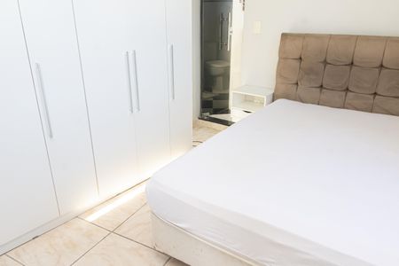 Casa para alugar com 200m², 3 quartos e 2 vagasQuarto 3 - Suíte