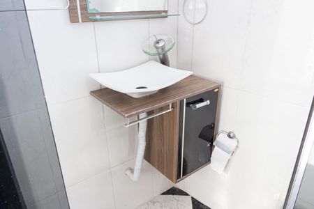 Casa para alugar com 200m², 3 quartos e 2 vagasBanheiro da Suíte