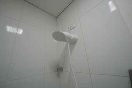 Banheiro de kitnet/studio para alugar com 1 quarto, 18m² em Vila Mariana, São Paulo