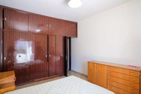 Casa para alugar com 236m², 3 quartos e 3 vagasSuíte