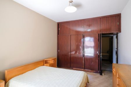 Casa para alugar com 236m², 3 quartos e 3 vagasSuíte