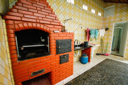 Casa para alugar com 100m², 5 quartos e 6 vagas Casa para alugar com 100m², 5 quartos e 6 vagasChurrasqueira