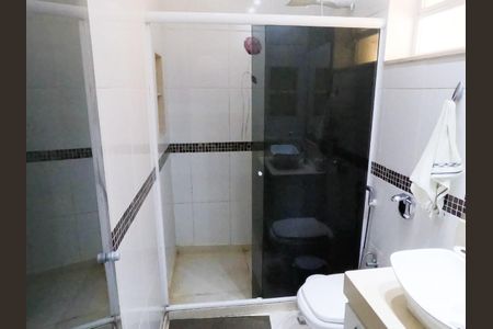 Casa à venda com 330m², 3 quartos e 2 vagas