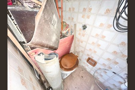 Casa à venda com 105m², 3 quartos e 1 vagaBanheiro de serviço