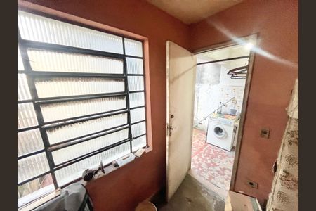 Casa à venda com 105m², 3 quartos e 1 vagaQuarto de Serviço