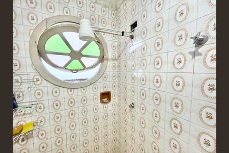 Casa à venda com 105m², 3 quartos e 1 vagaBanheiro