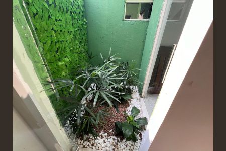 Casa à venda com 210m², 3 quartos e 2 vagas Casa à venda com 210m², 3 quartos e 2 vagasÁrea externa