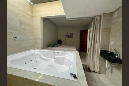 Casa à venda com 210m², 3 quartos e 2 vagas Casa à venda com 210m², 3 quartos e 2 vagasCozinha