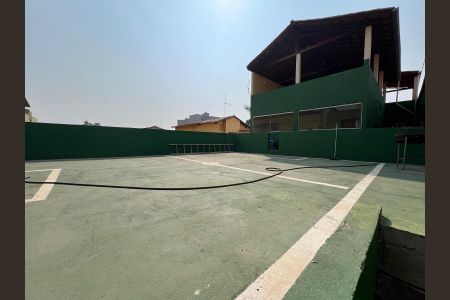 Casa à venda com 210m², 3 quartos e 2 vagas Casa à venda com 210m², 3 quartos e 2 vagasÁrea externa