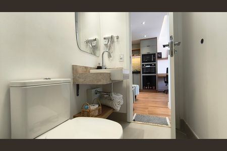 Apartamento para alugar com 45m², 1 quarto e sem vaga Apartamento para alugar com 45m², 1 quarto e sem vagaBanheiro