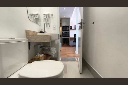 Apartamento para alugar com 45m², 1 quarto e sem vaga Apartamento para alugar com 45m², 1 quarto e sem vagaBanheiro