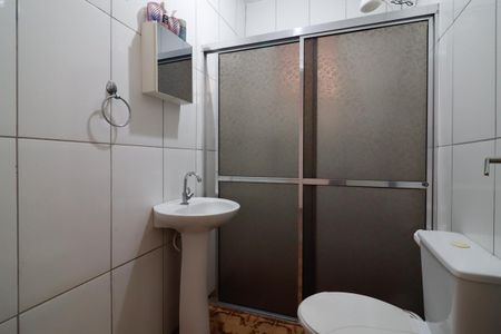 Casa à venda com 179m², 5 quartos e 3 vagasCasa 3 - Banheiro