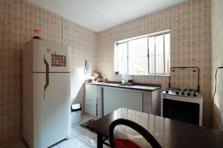 Casa à venda com 179m², 5 quartos e 3 vagasCasa 3 - Cozinha