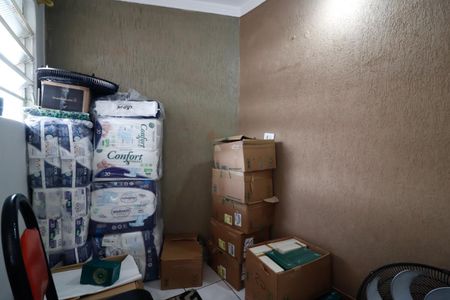 Casa à venda com 179m², 5 quartos e 3 vagasCasa 1 - Quarto de Serviço