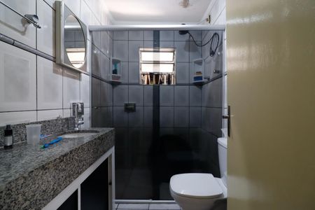 Casa à venda com 179m², 5 quartos e 3 vagasCasa 1 - Banheiro