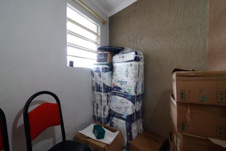 Casa à venda com 179m², 5 quartos e 3 vagasCasa 1 - Quarto de Serviço