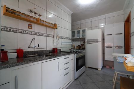 Casa à venda com 179m², 5 quartos e 3 vagasCasa 2 - Cozinha